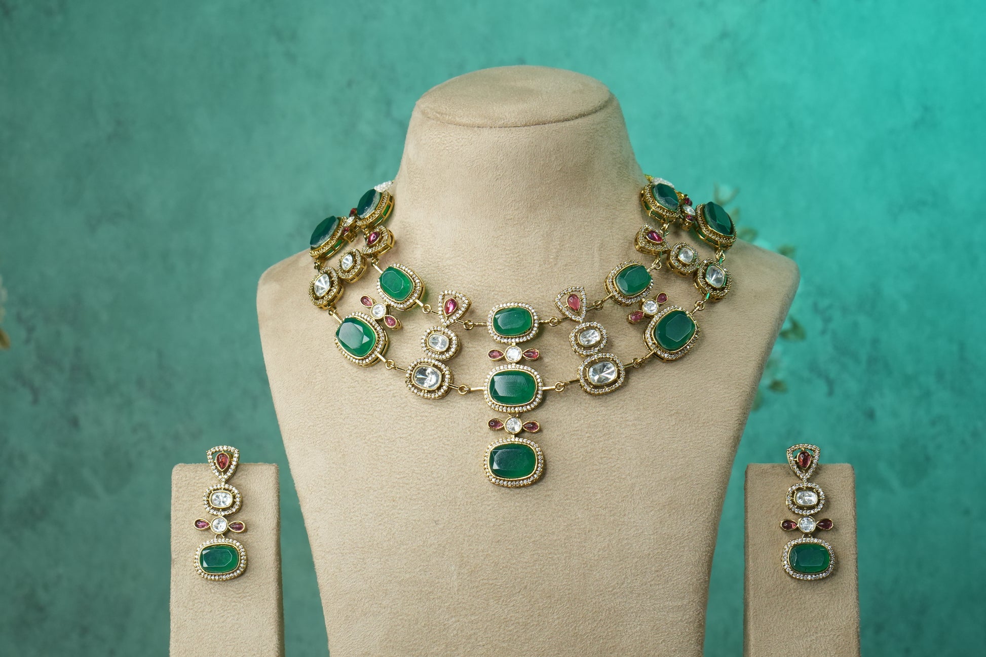 Green Stone Polki Necklace Set (4-9144)(B) - JEWELSTYLE
