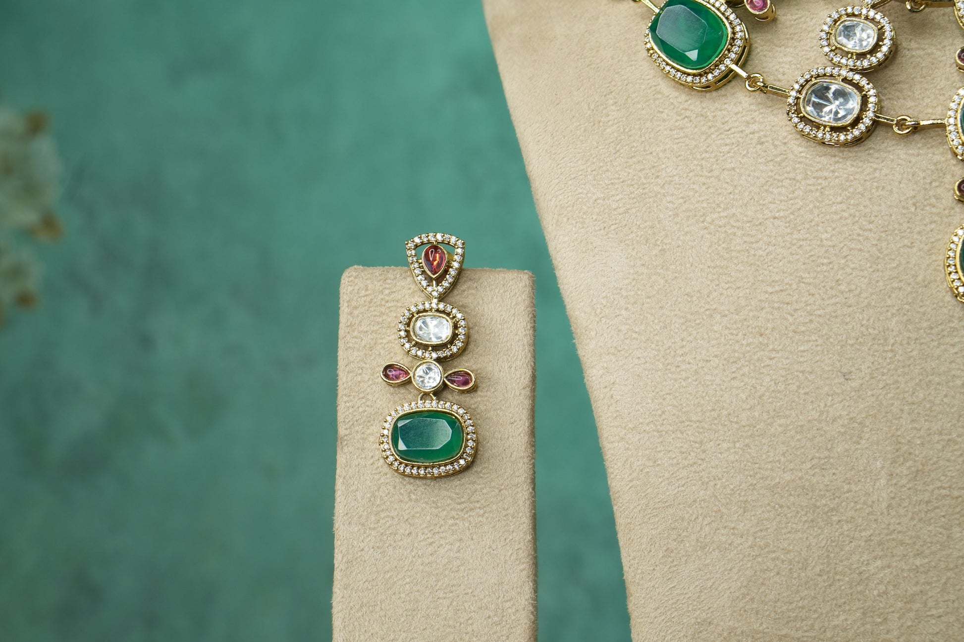 Green Stone Polki Necklace Set (4-9144)(B) - JEWELSTYLE