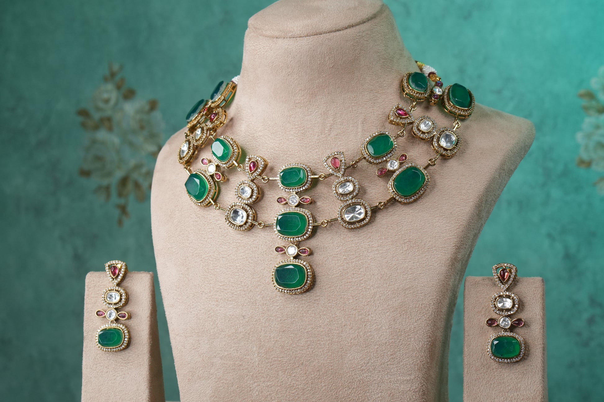 Green Stone Polki Necklace Set (4-9144)(B) - JEWELSTYLE
