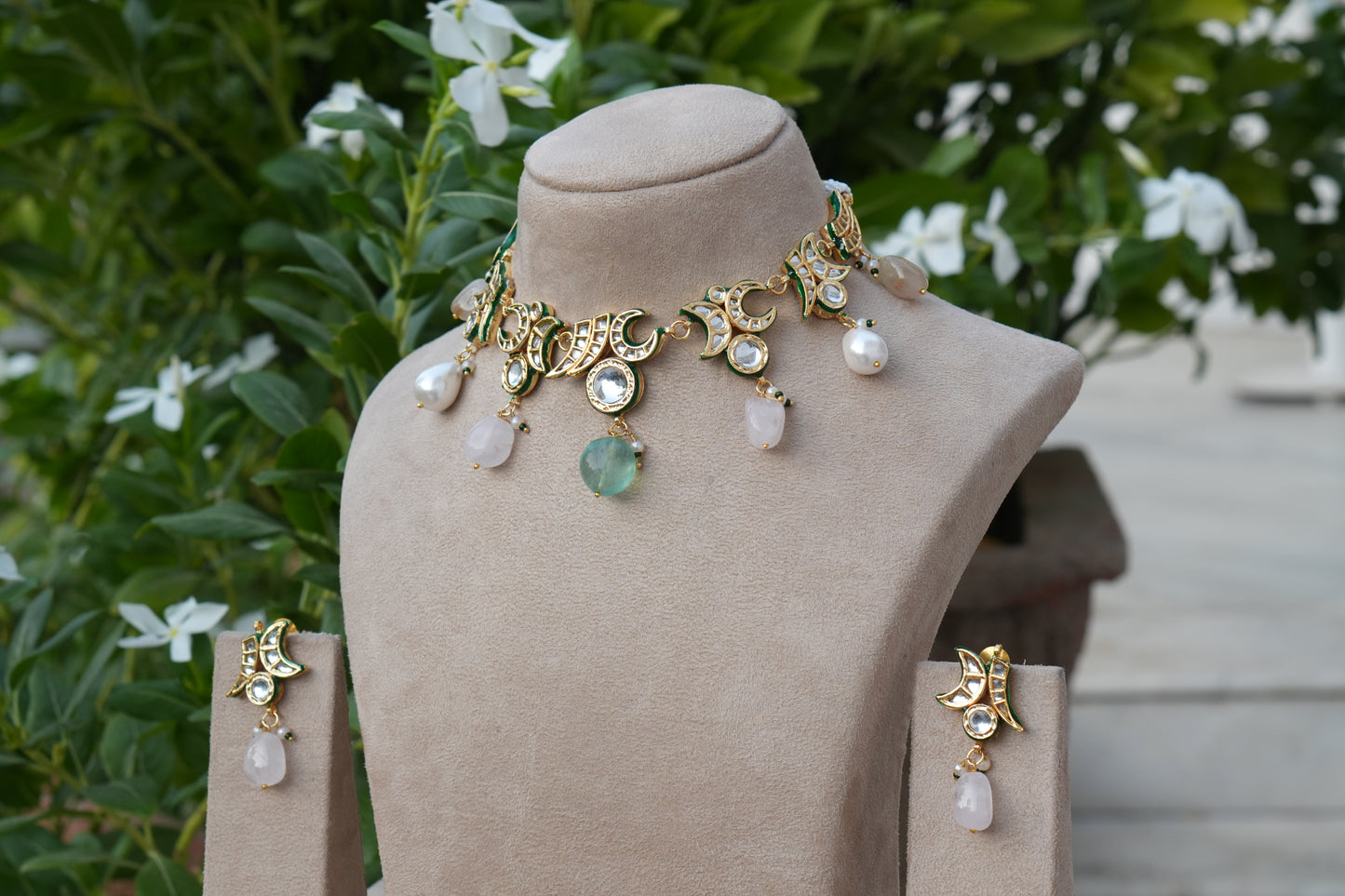 Kundan Choker Set (4-9163)(B)