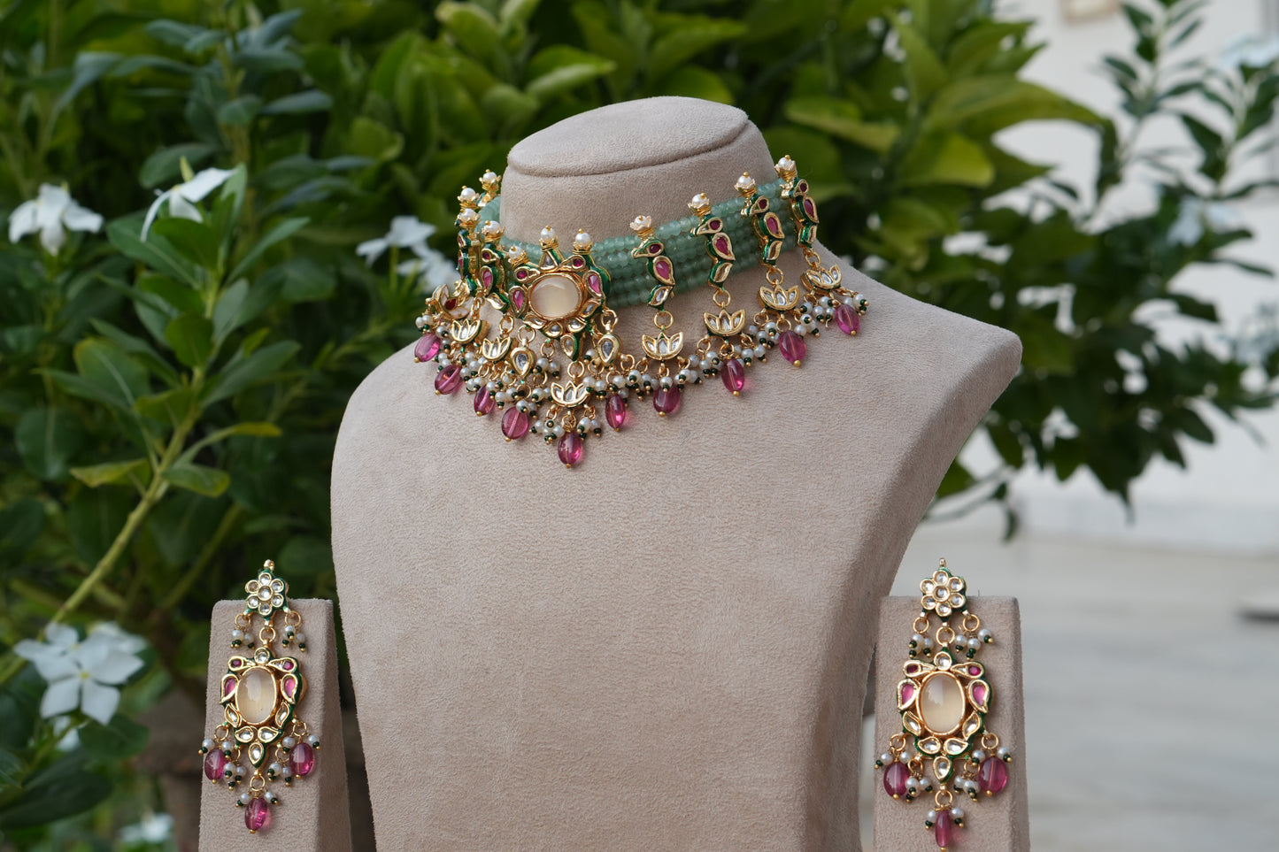 Kundan Choker Set (4-9164)(B)