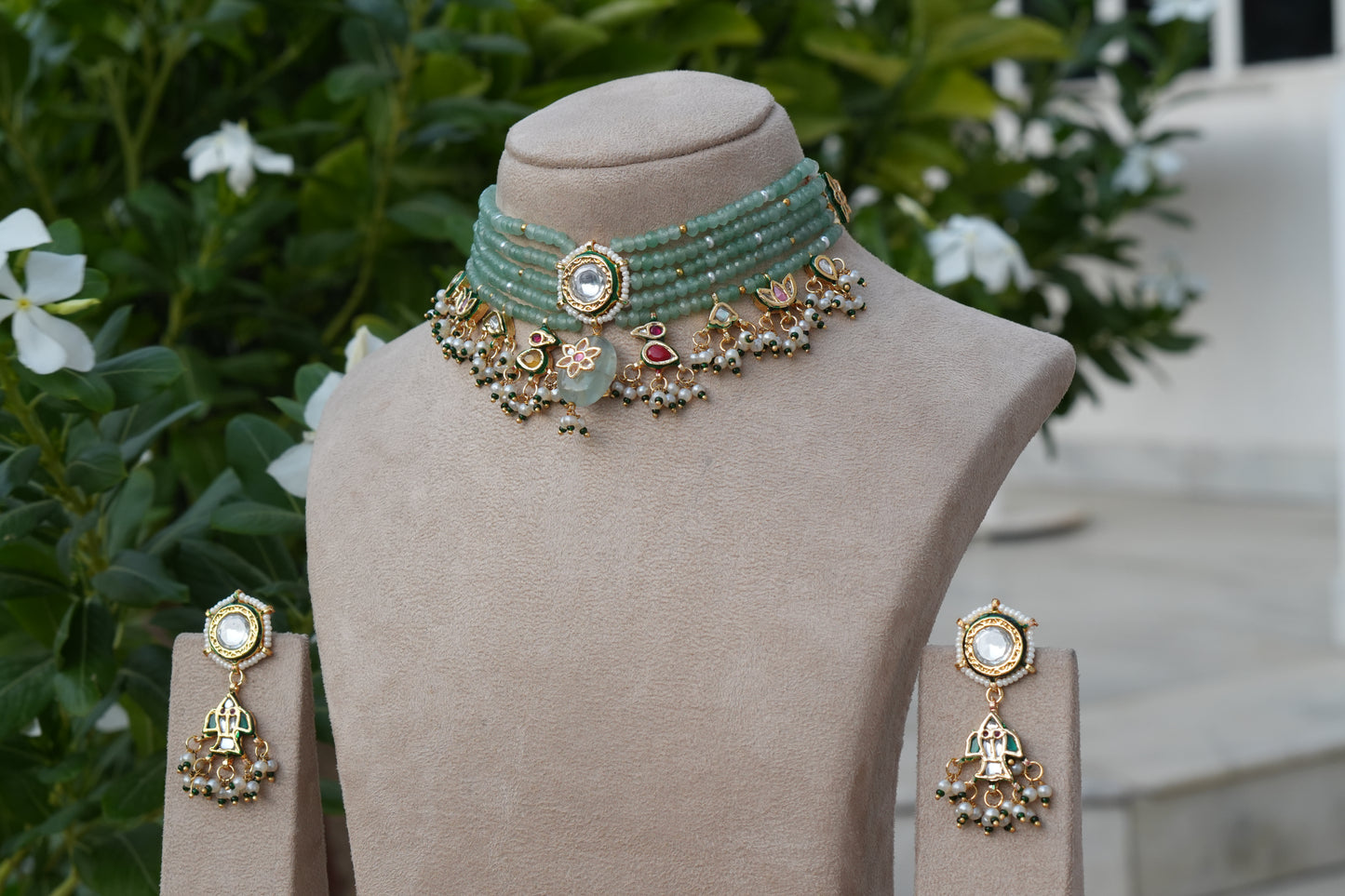 Kundan Choker Set (4-9165)(B)