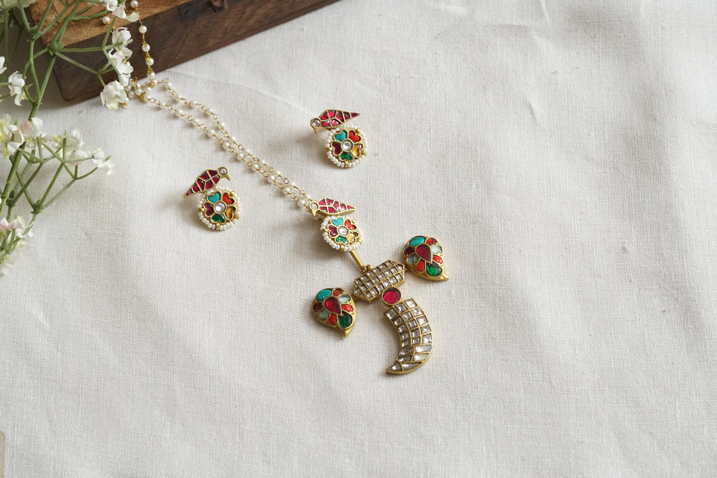 Navratan Kundan Pendant Set (4-9298)(A)