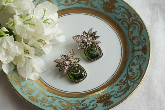 Green stone Ad Earrings (1-5323)(B)