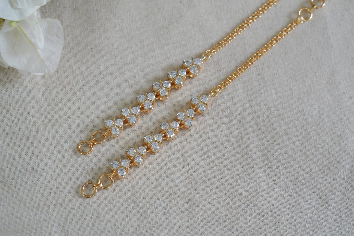 Ad Earchain(9-382) (AK)