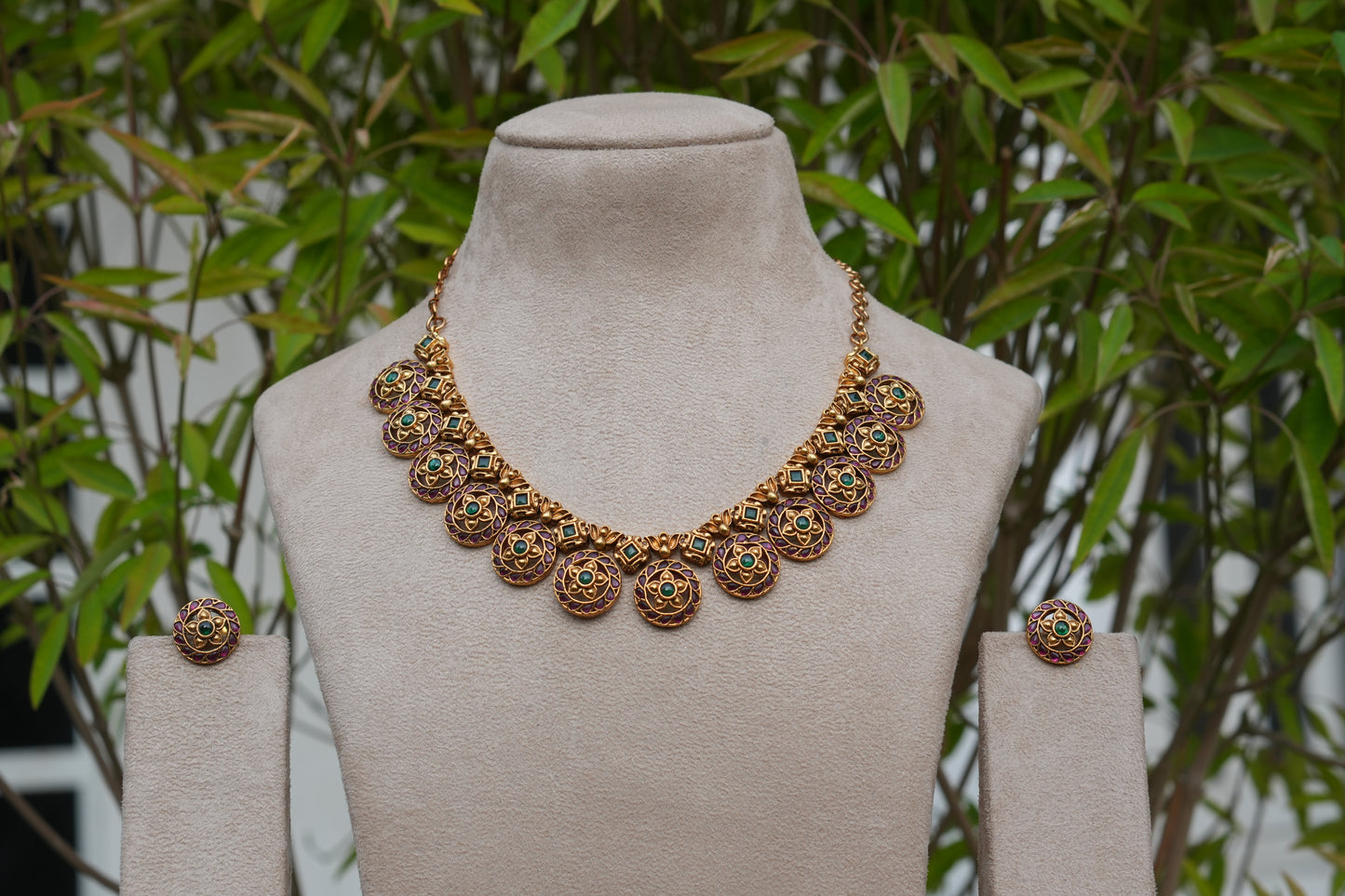 Antique  Necklace Set (4-9270)(AK)