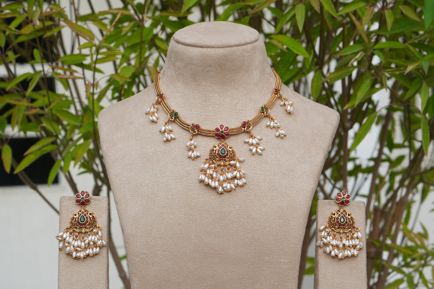 Antique Necklace Set (4-9275)(AK)