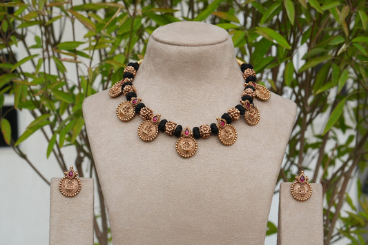 Antique Necklace Set (4-9274)(AK)