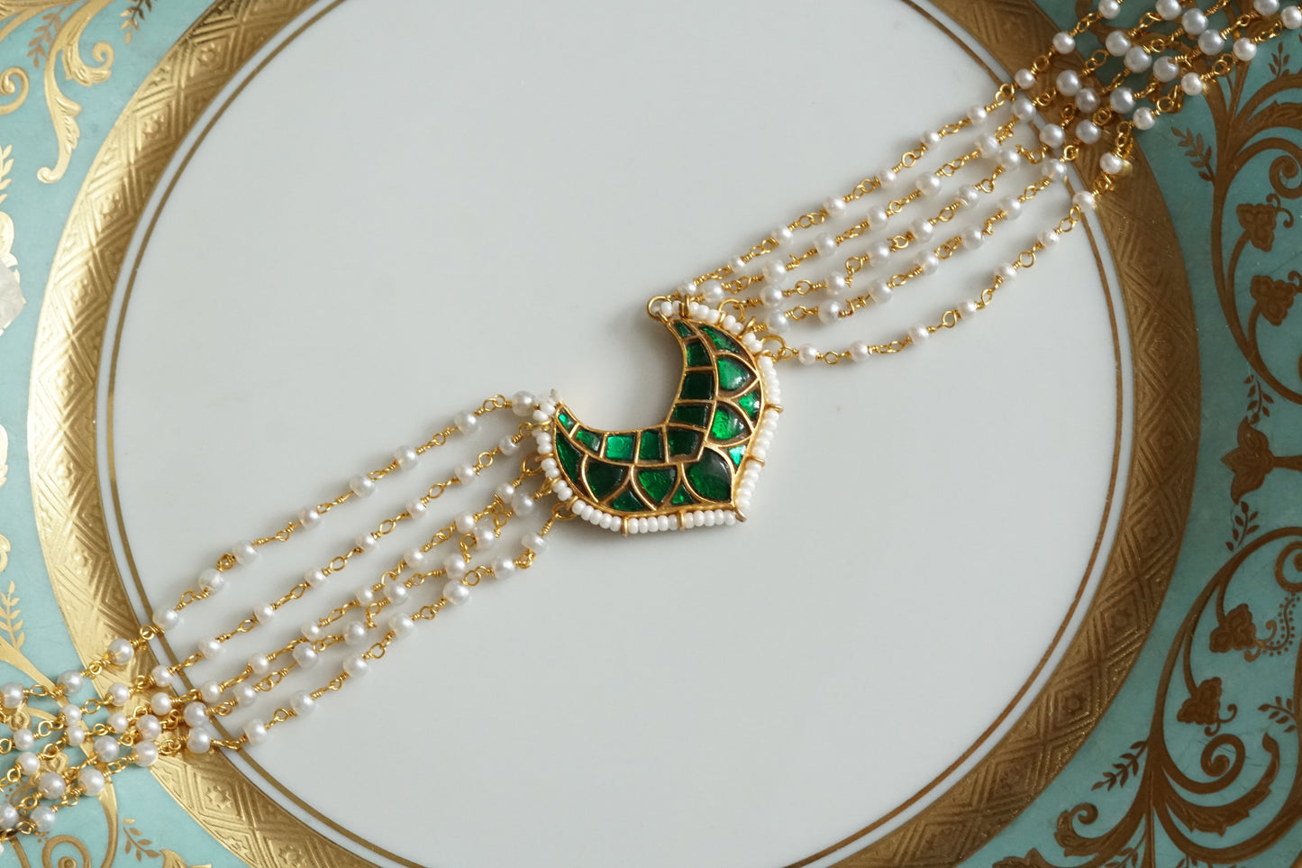 Green Stone Kundan Choker (4-9338)(R)