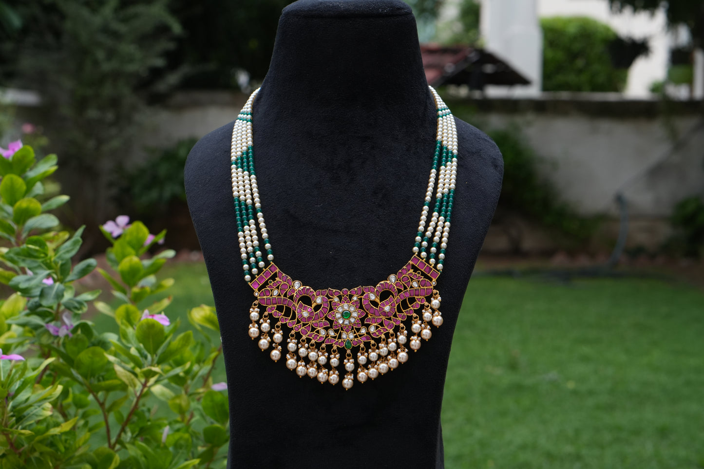 Kundan Pendant Necklace (4-9319)(K)