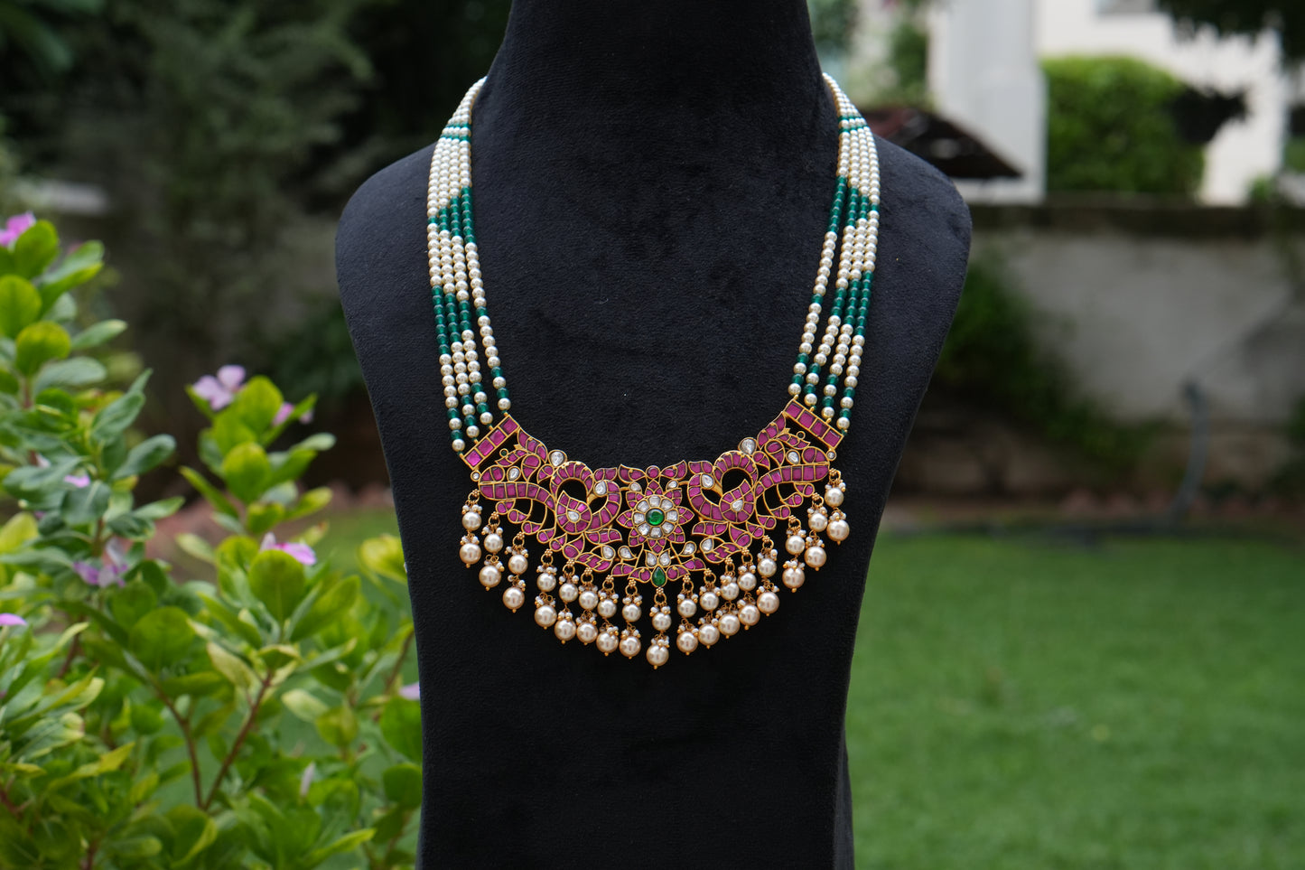 Kundan Pendant Necklace (4-9319)(K)