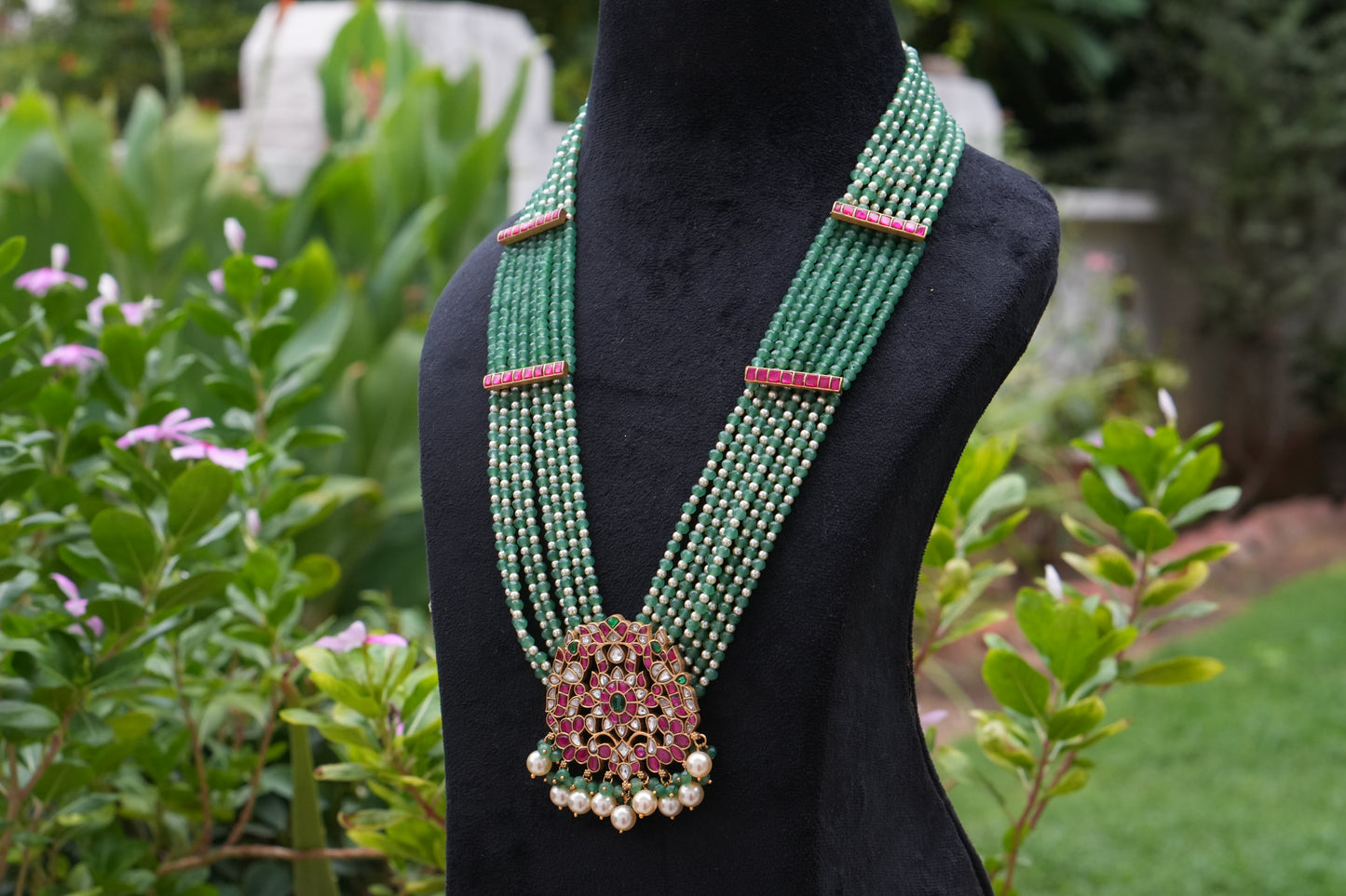 Kundan Pendant Necklace (4-9320)(K)