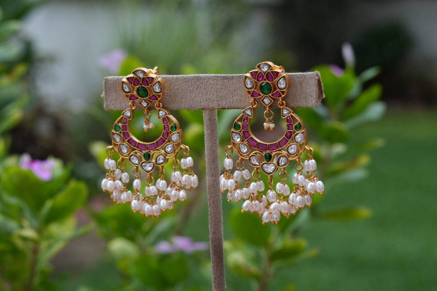 Kundan  Earrings (1-5320)(K)