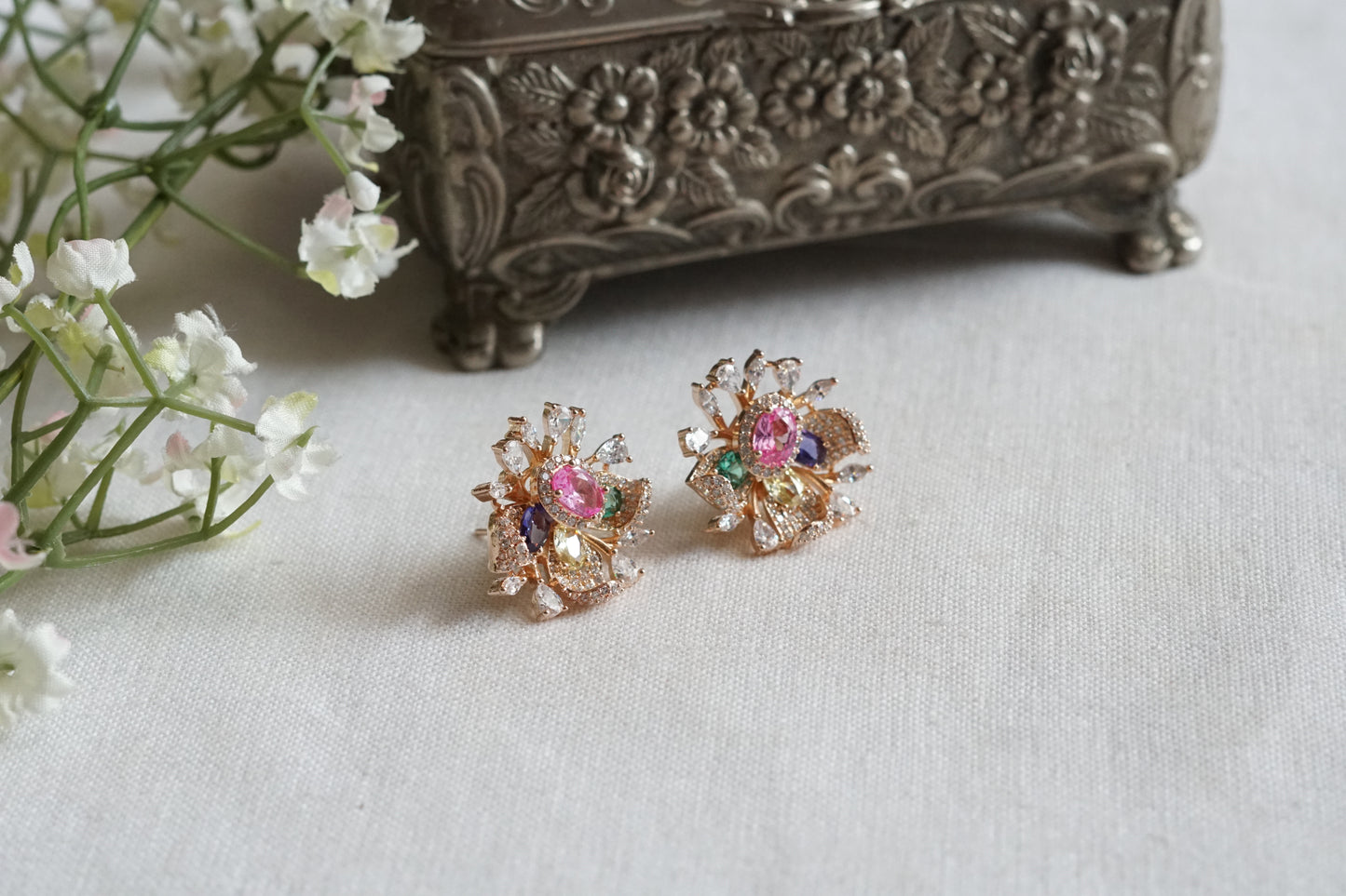 Multi Stone Ad Studs (1-5342)(P)
