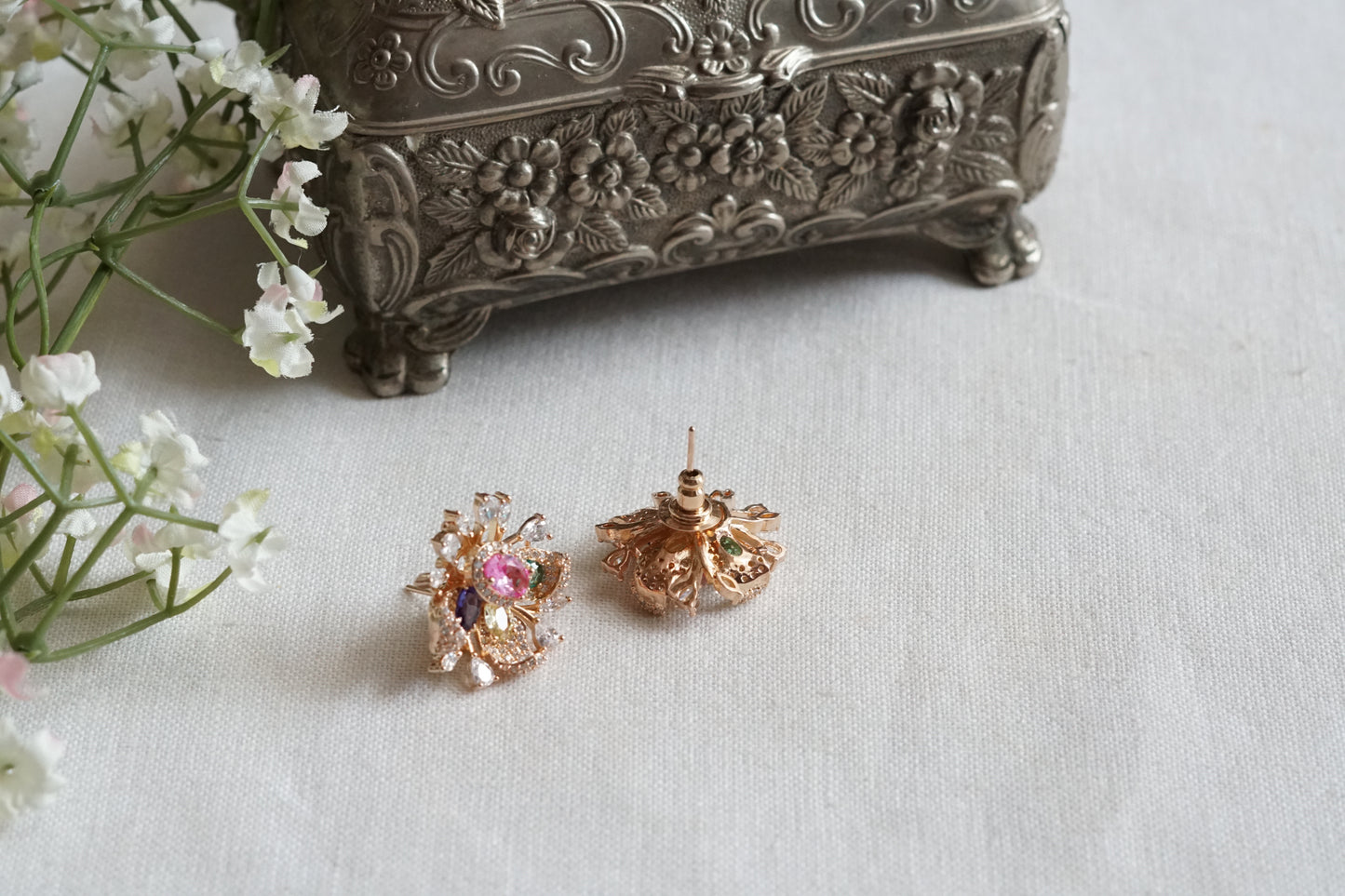 Multi Stone Ad Studs (1-5342)(P)