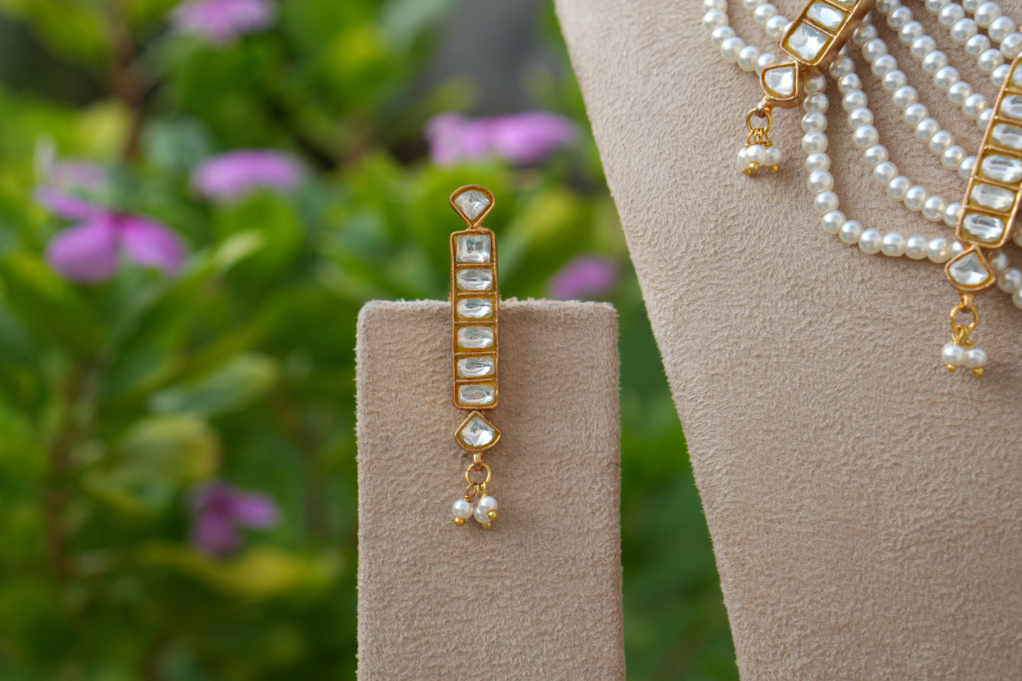 Kundan Necklace Set (4-9346)(R)