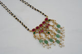 Pendant in black beads chain(4-7614)(K)