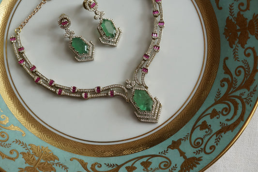 Light Green Stone Ad Necklace Set (4-9380)(B)