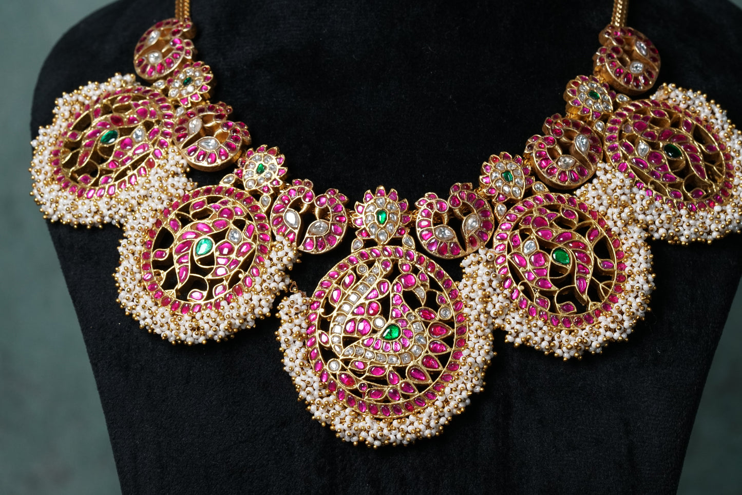 Kundan Necklace Set  (4-8318)(U)