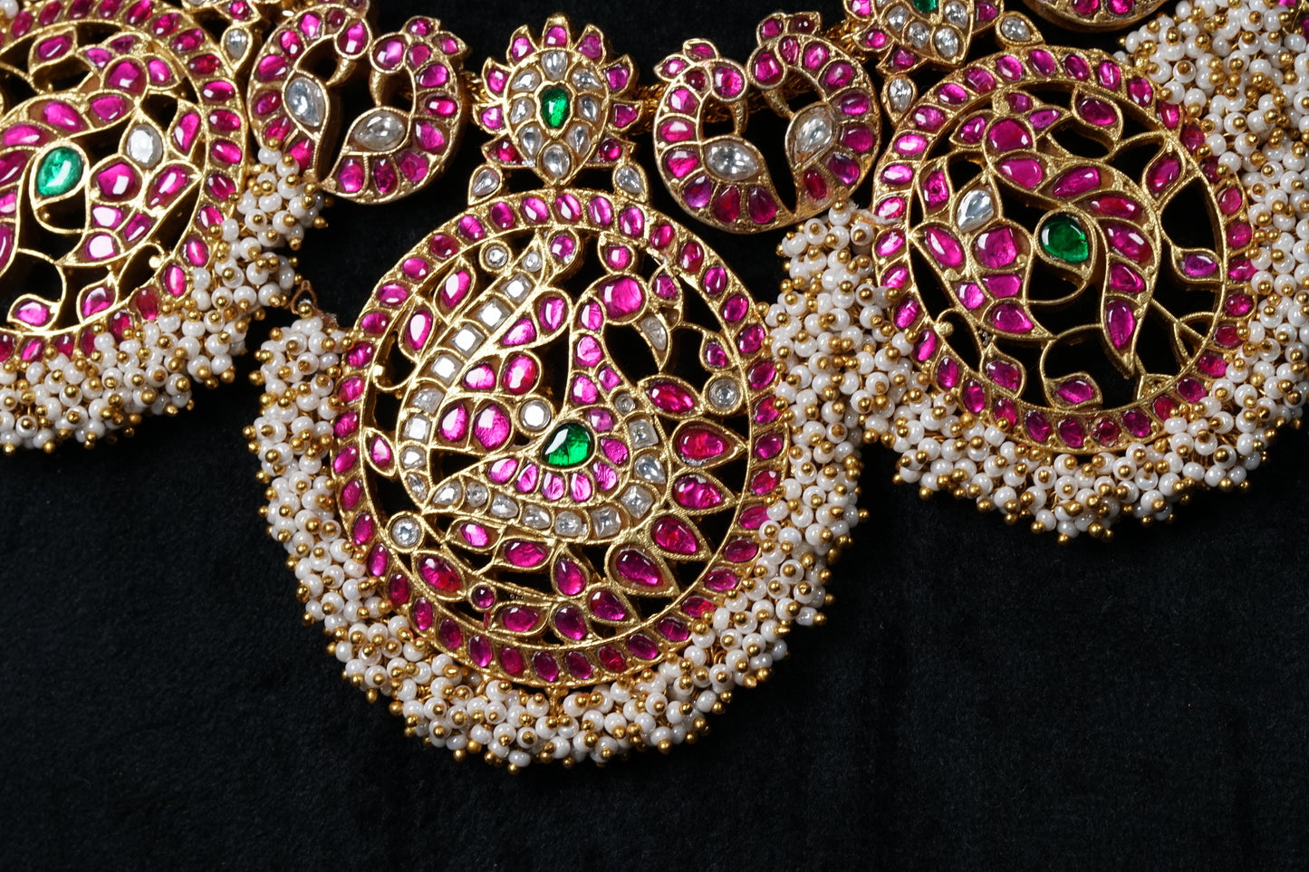 Kundan Necklace Set  (4-8318)(U)
