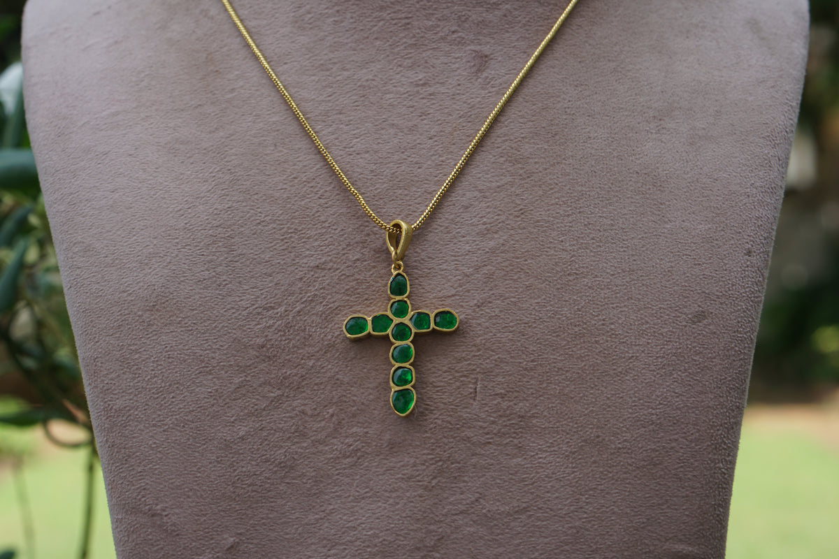 Kundan Pendant (4-9667)(A)