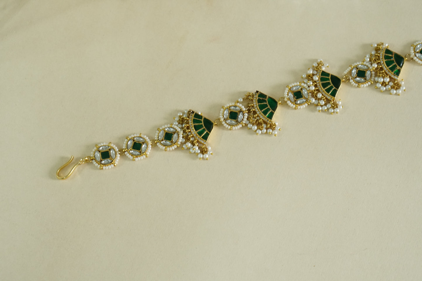 Kundan Sispatti (5-1748)(A)