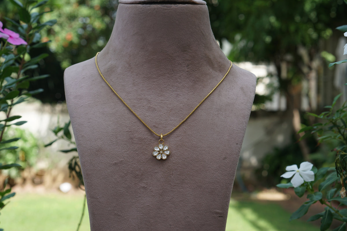 Kundan Pendant (4-9709) (A)
