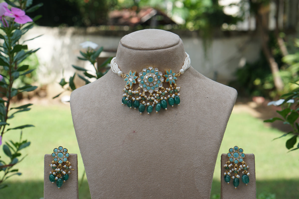 Kundan Choker Set (4-9693) (A)