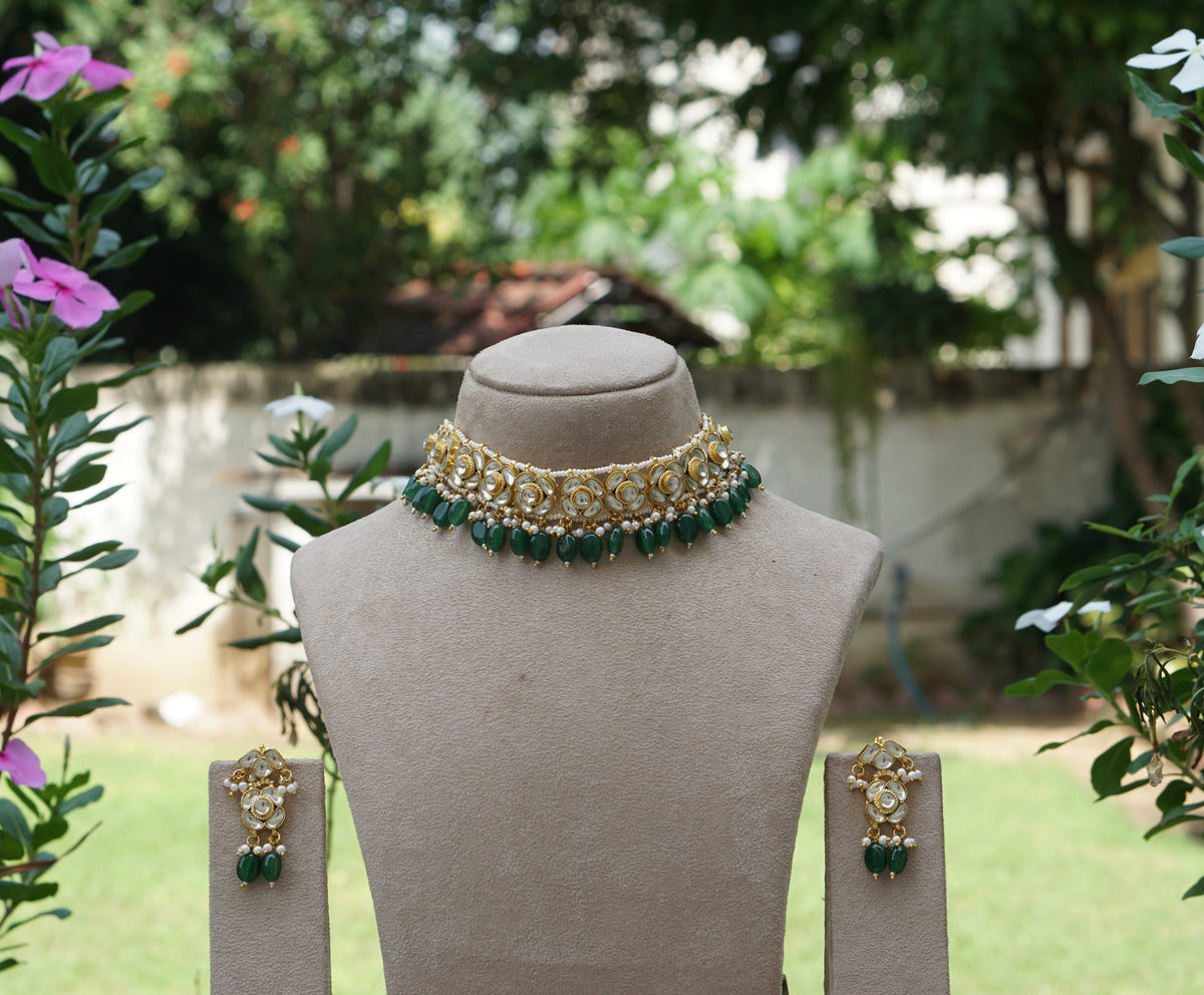 Kundan Choker Set (4-9700) (A)