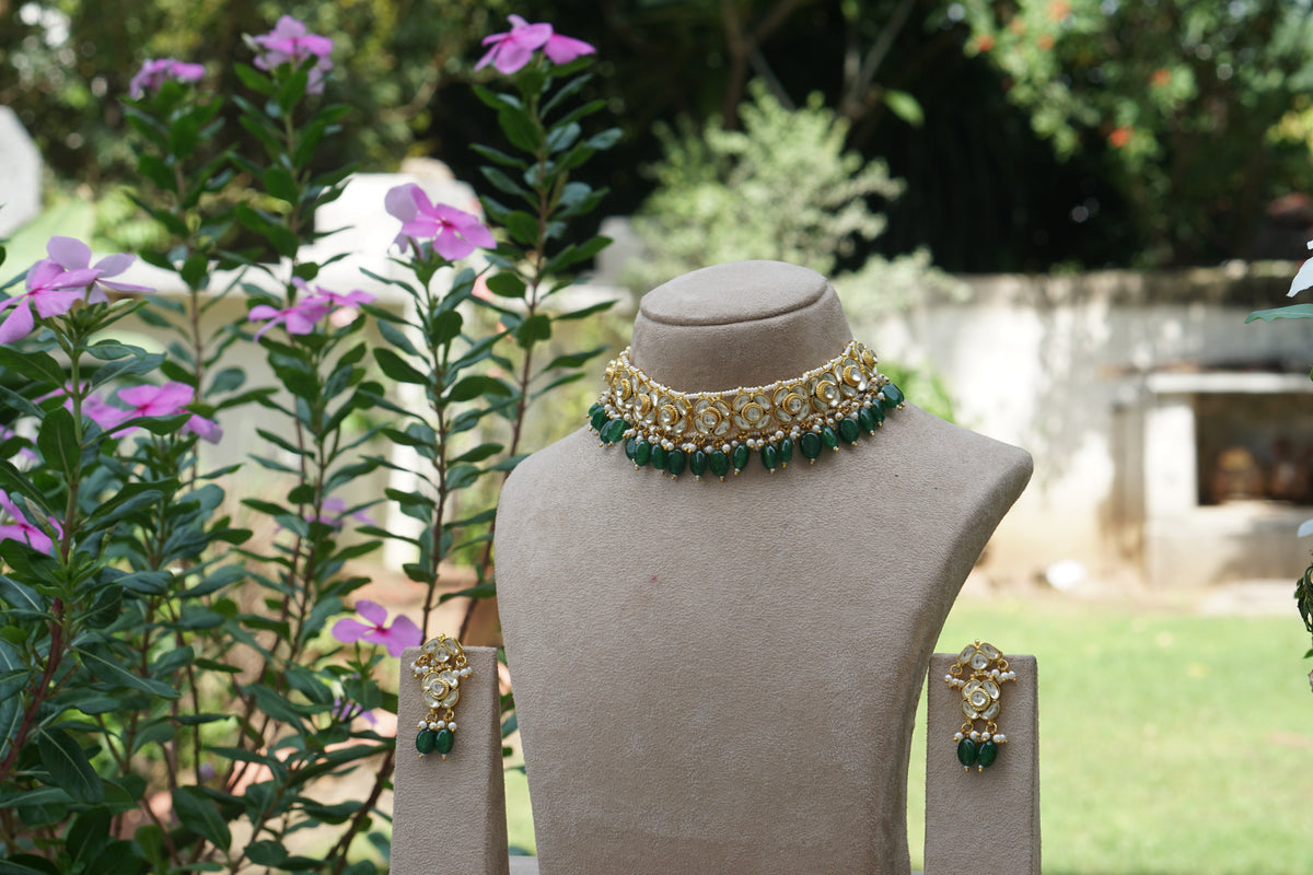 Kundan Choker Set (4-9700) (A)