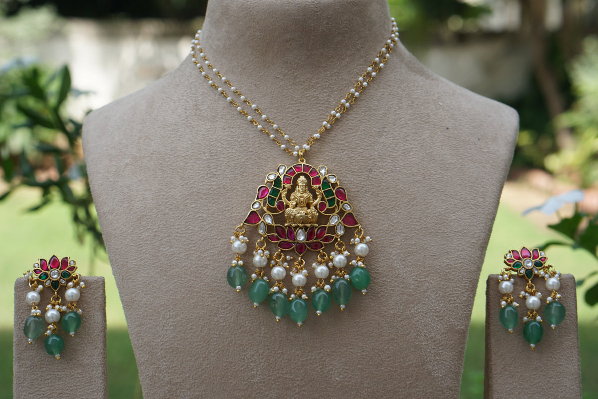 Kundan Necklace Set (4-9704) (A)