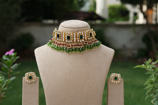 Kundan Choker Set (4-9411)(A)