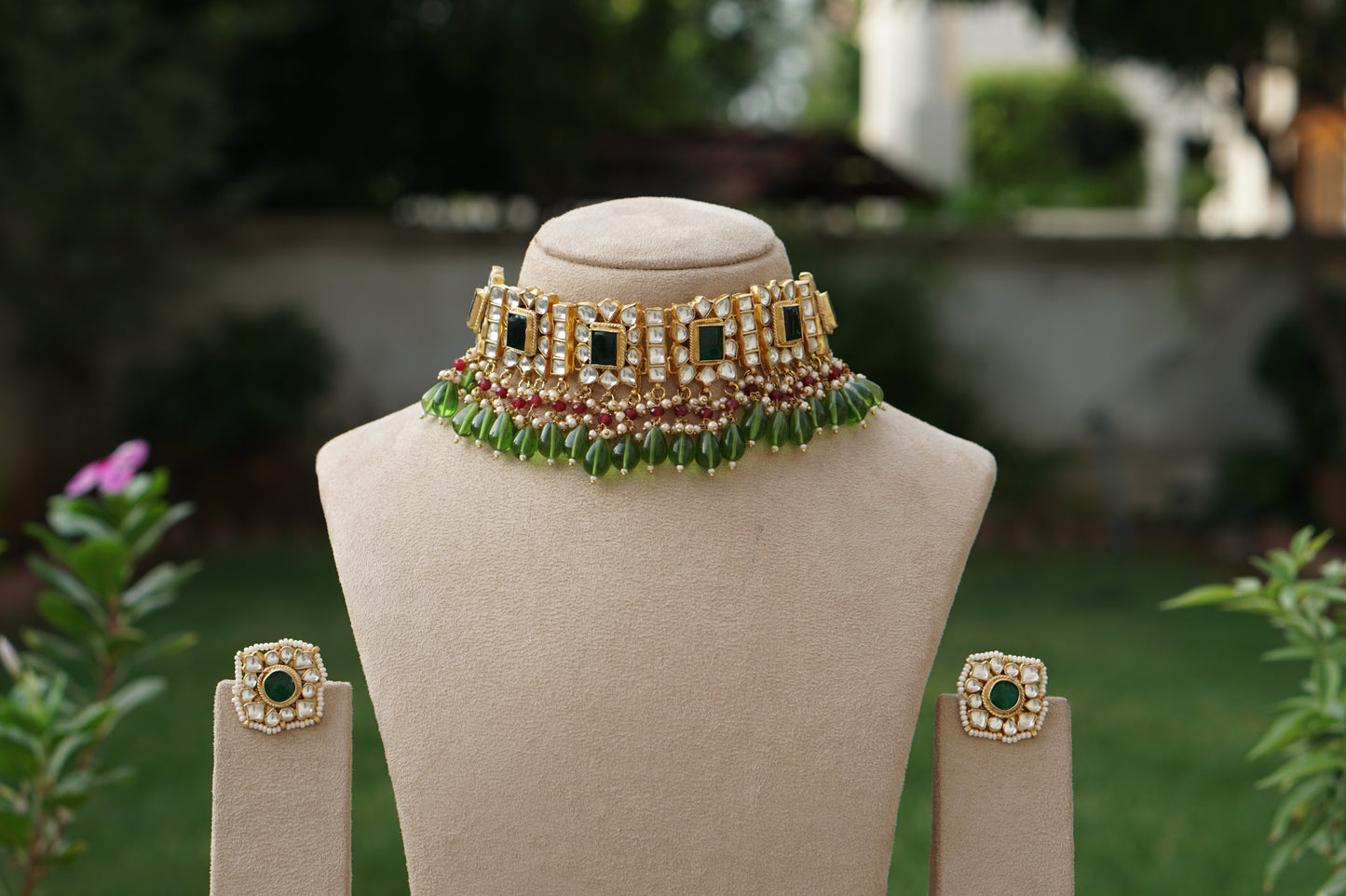 Kundan Choker Set (4-9411)(A)