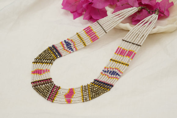 Beads necklace (4-6991)