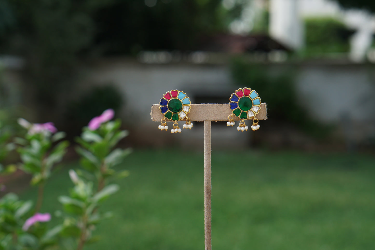 Multi stone Kundan Studs(1-5388)(A)