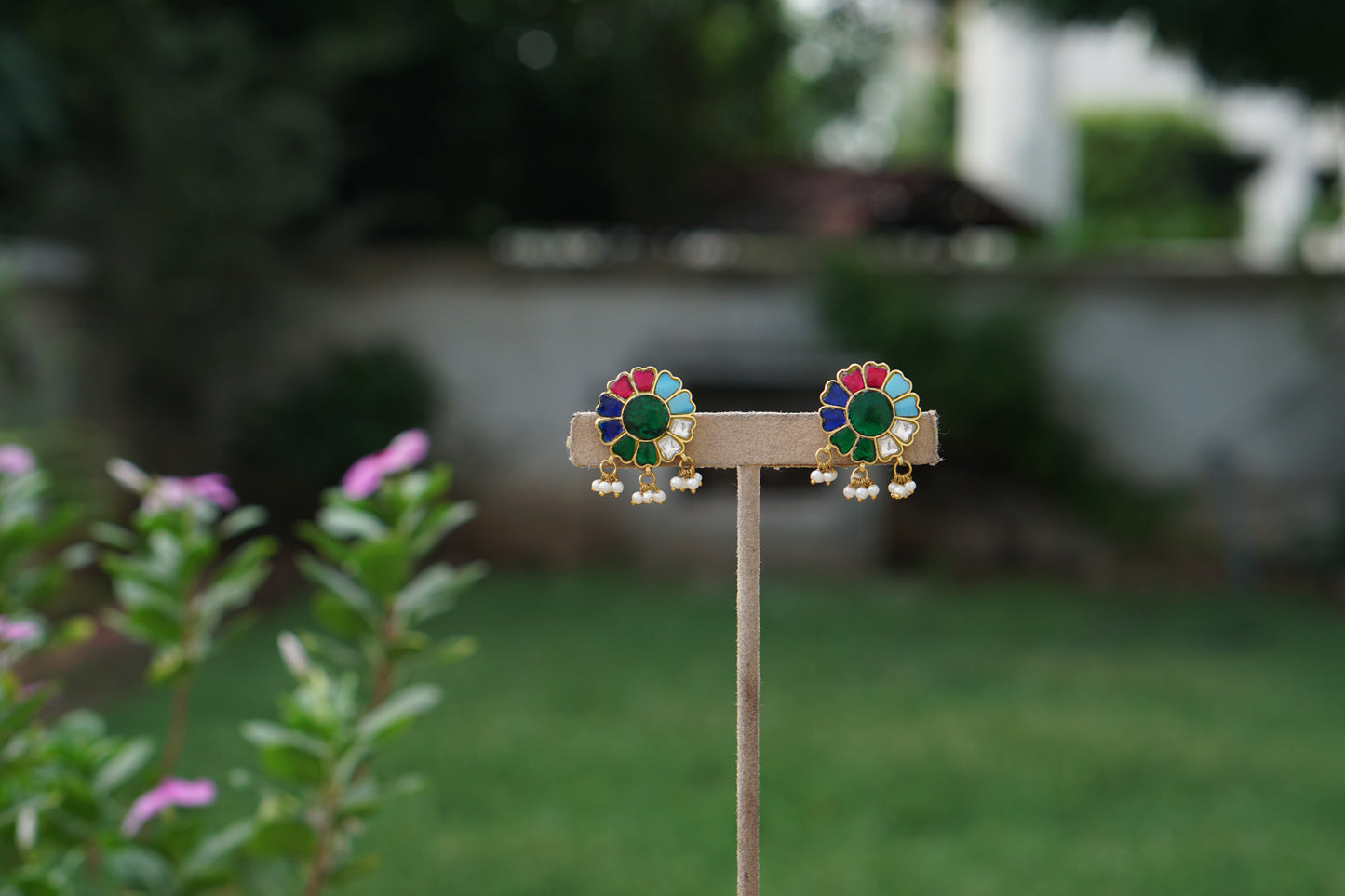 Multi stone Kundan Studs(1-5388)(A)