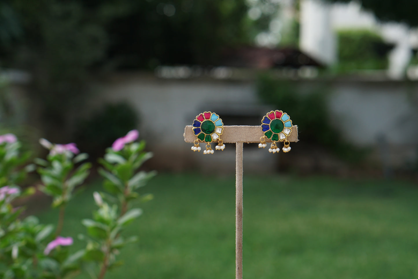 Multi stone Kundan Studs(1-5388)(A)