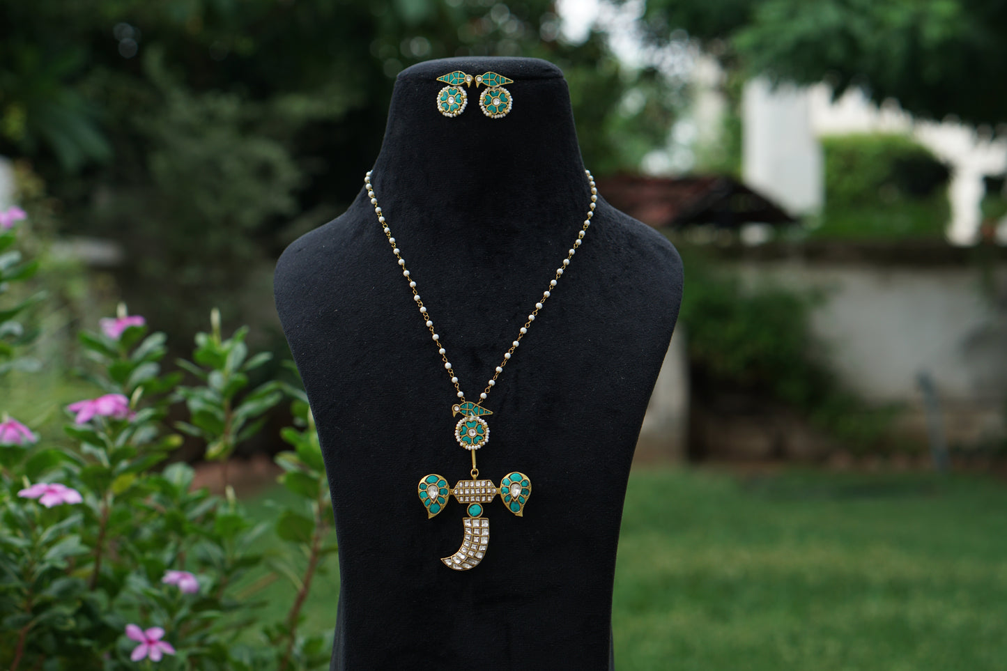 Turquoise Kundan Pendant Set (4-9422)(A)