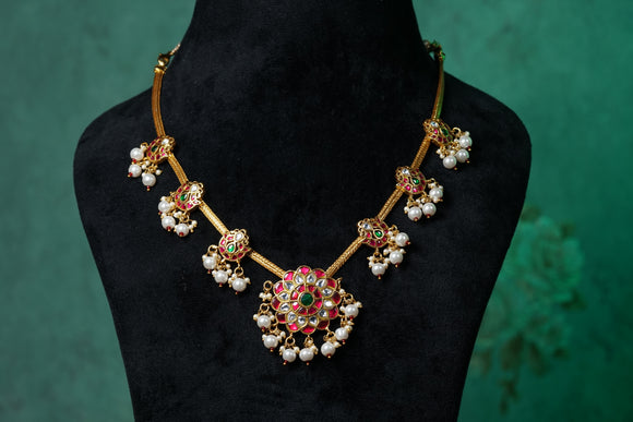 Kundan necklace (4-8333)(U)