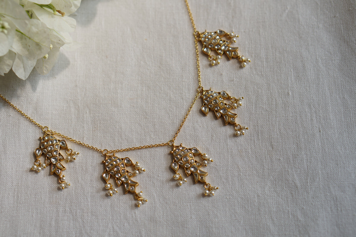 White Stone Fish  Kundan Necklace (4-9724)(R)