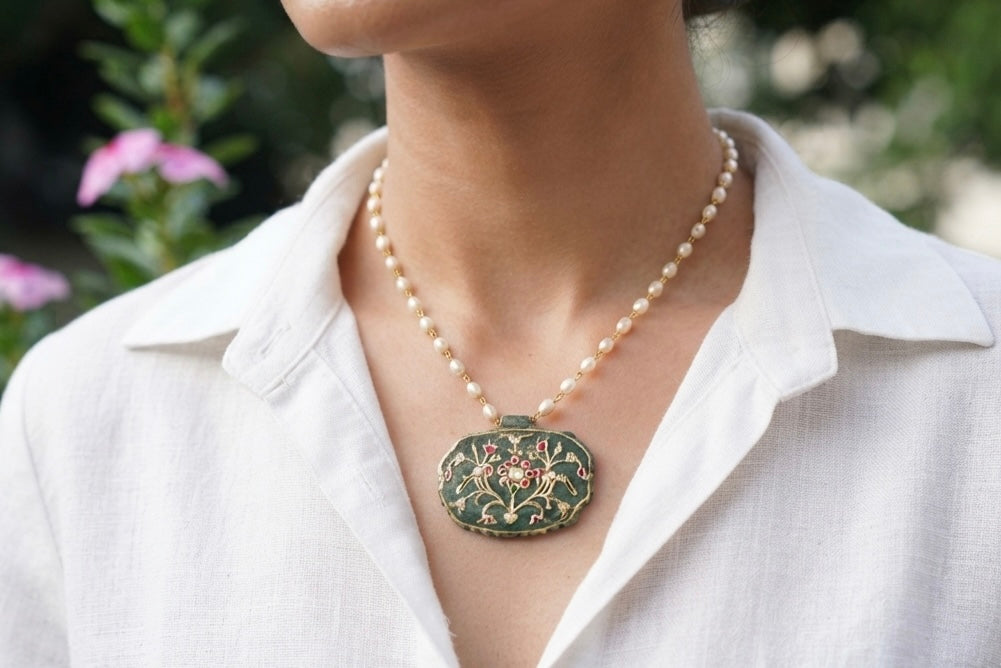 GREEN STONE Kundan pendant chain(4-9639)(R)