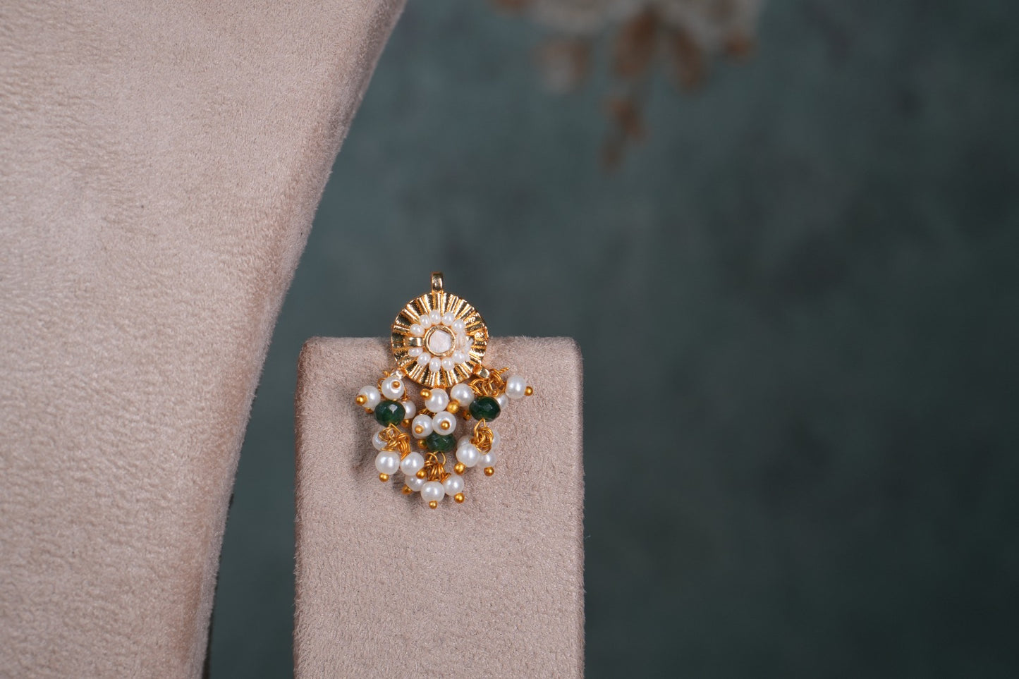 Mother of pearl Necklace Set (4-8951)(A)