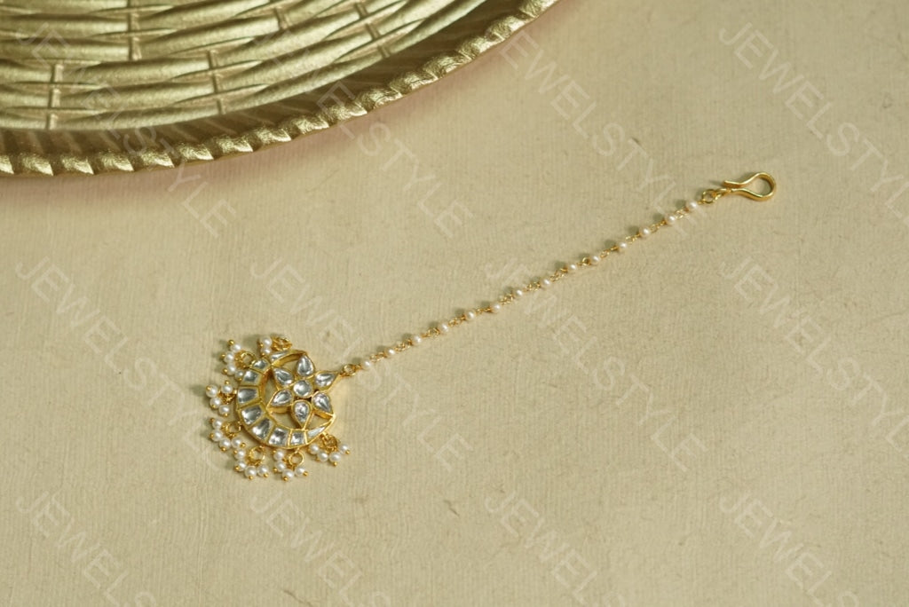 White Kundan Maangtika(5-785)(preorder delivers in 15-20days) - JEWELSTYLE