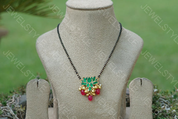 Green Kundan lotus Pendant(4-1555)(PREORDER)