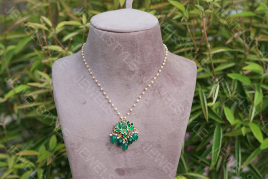 Green Kundan lotus pendant Chain(4-2015)(PREORDER)