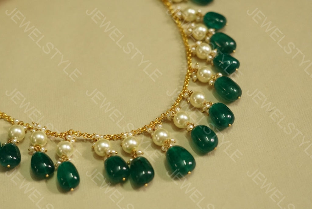 Green beads necklace - JEWELSTYLE