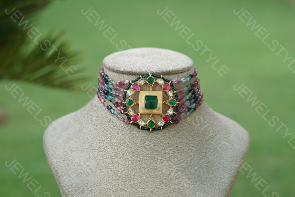 Kundan Choker in tourmaline beads(PREORDER)(4-1560) - JEWELSTYLE