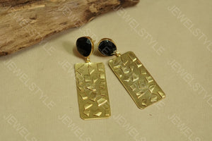 Western earring (1-1037)