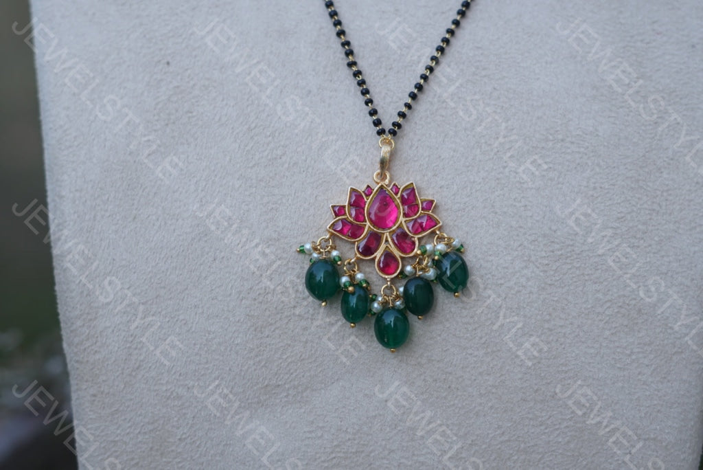 Pink lotus black beads pendant chain  (4-3226)(R)(preorder) - JEWELSTYLE